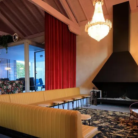 Zero Box Hotel
