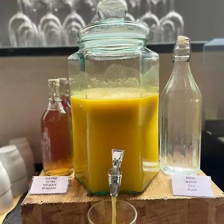 Hotel Zero Box