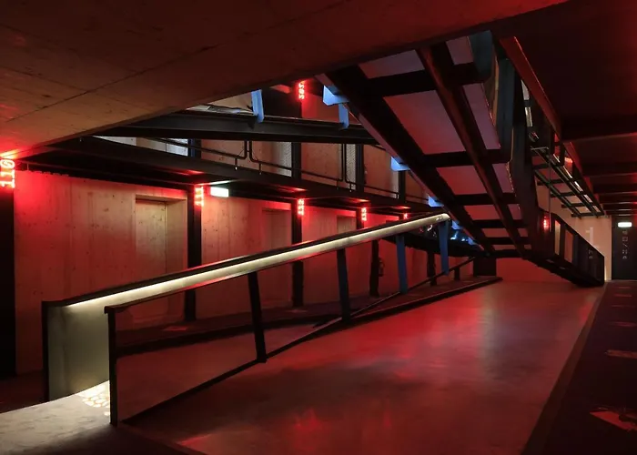 招待所 Zero Box 科英布拉