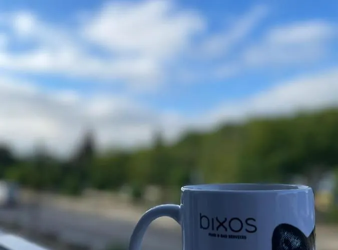 Zero Box 招待所 3*