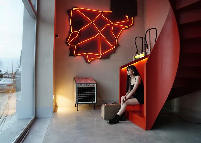 Zero Box 招待所 3*