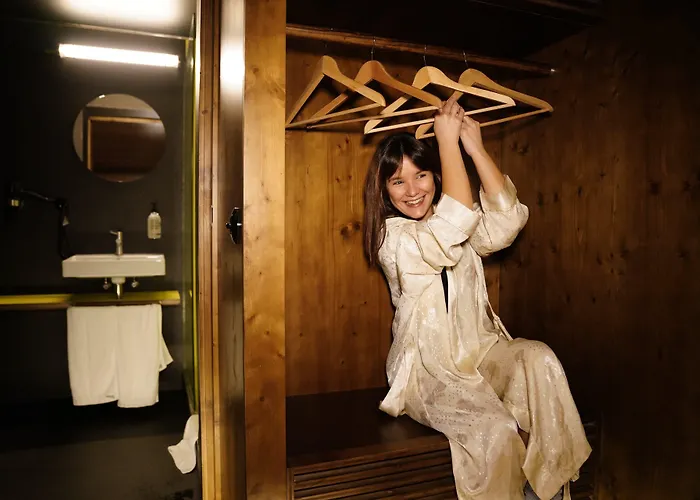 招待所 Zero Box 科英布拉